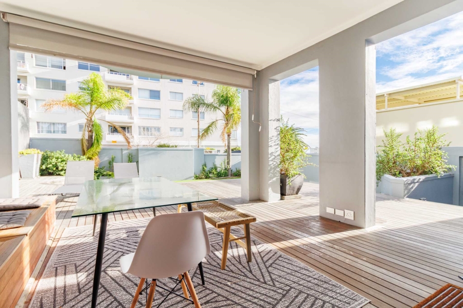 4 Bedroom Property for Sale in Bantry Bay Western Cape
